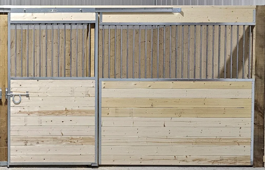 Kit de façade de box en acier galvanisé prêt à recevoir du bois de 1 1/2 po